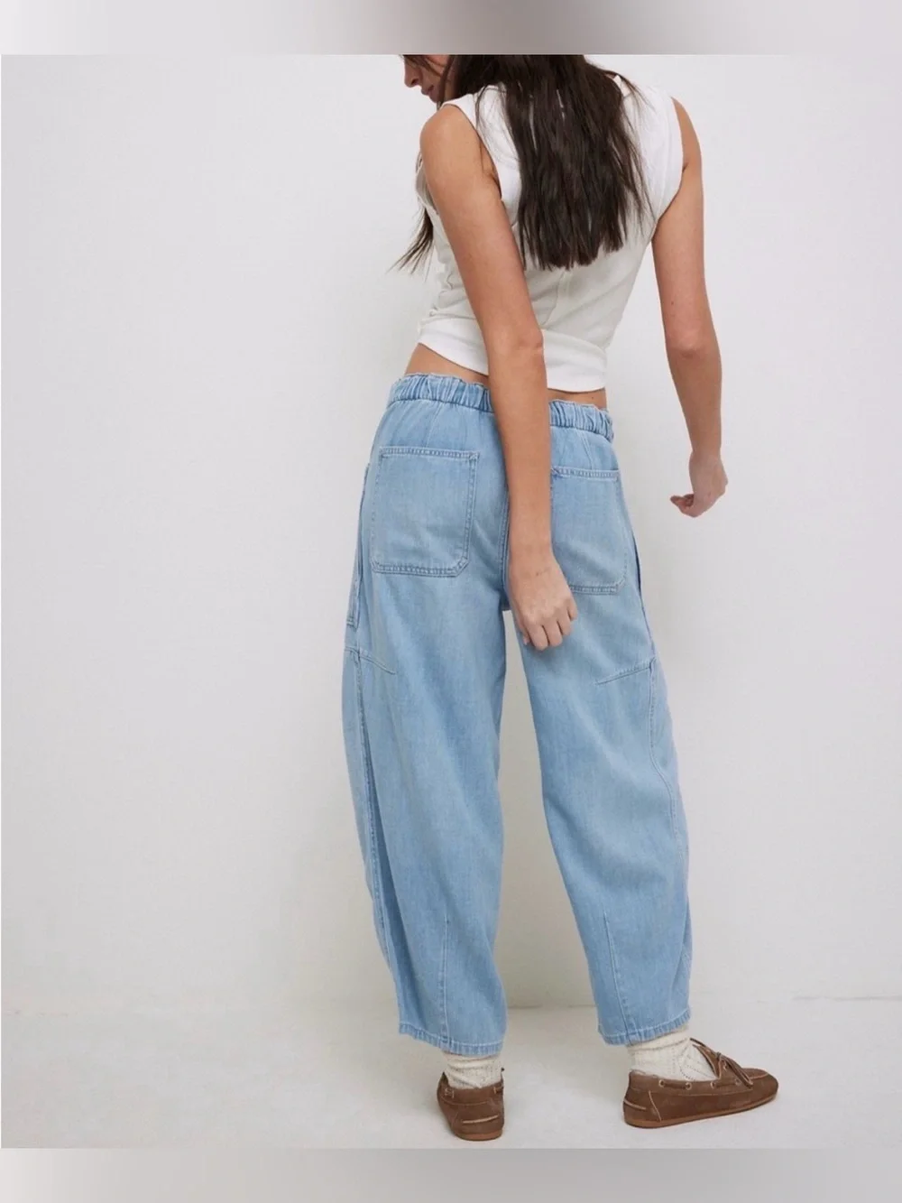 NWOT Free People We The Free Silverton Pull-On Barrel Jeans - blue - SMALL